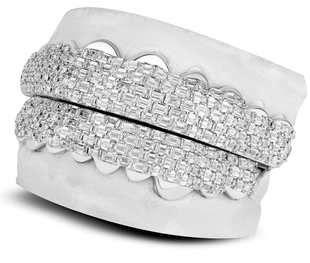 Emerald Prong set Diamonds - G4070