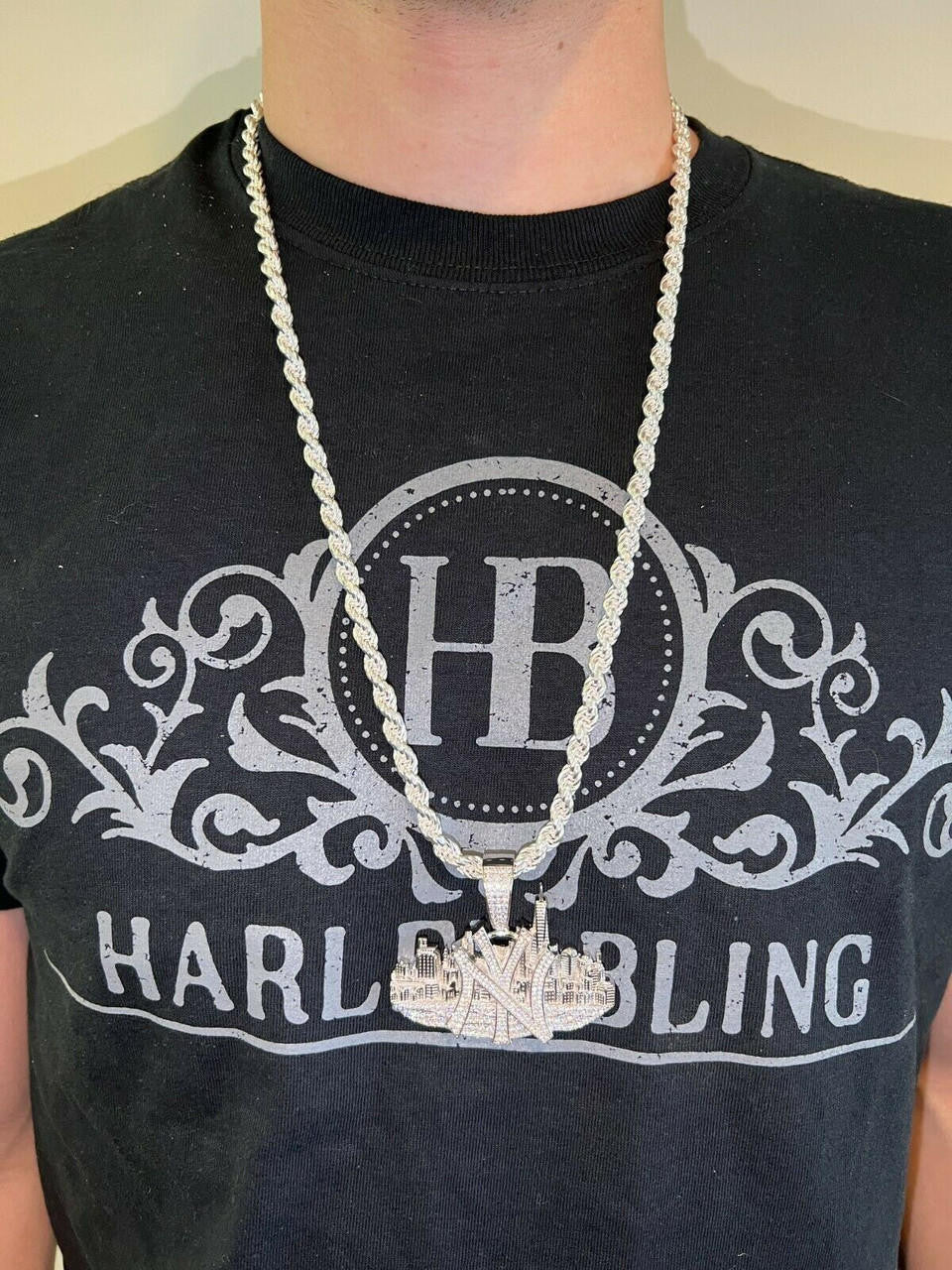 MOISSANITE Hip Hop New York NYC Skyline Pendant Icy Real 925 Silver Gold Plated