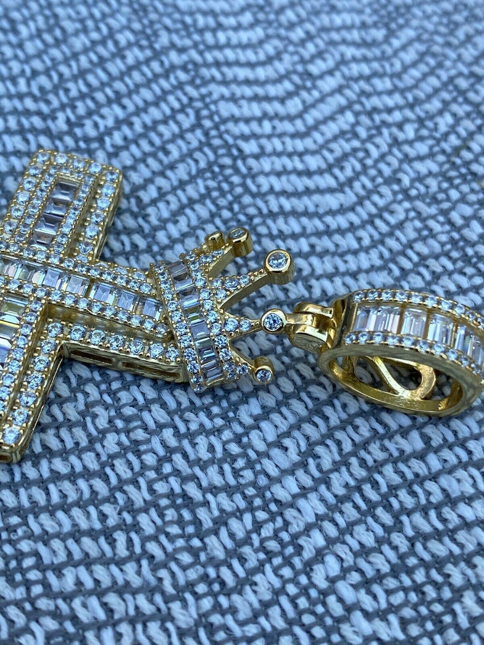 Mens 925 Sterling Baguette Diamond Cross W. King Crown Pendant Iced Gold Silver