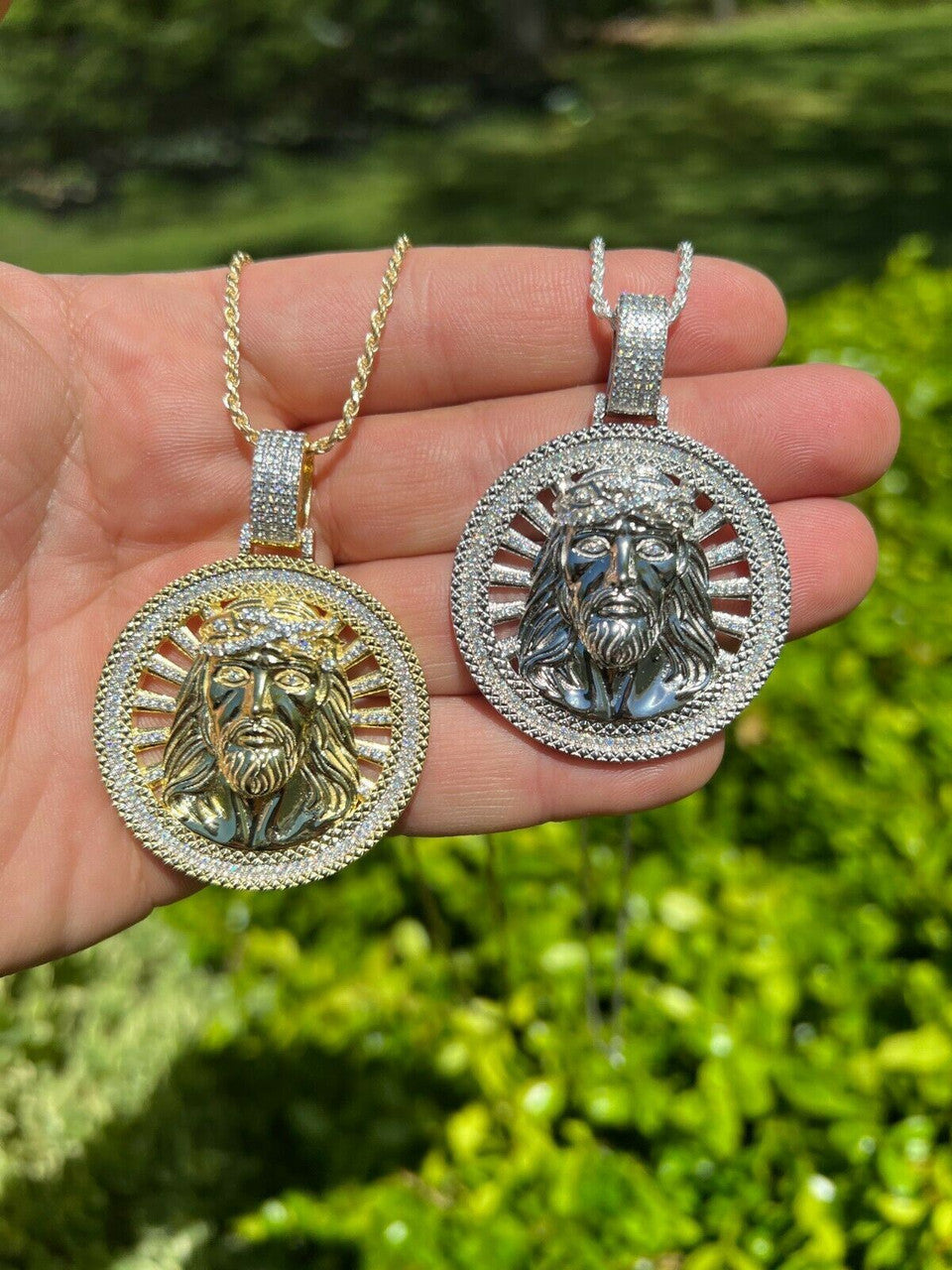 Moissanite Jesus Round Medallion Pendant Necklace Iced Hip Hop Pass Diamond Test