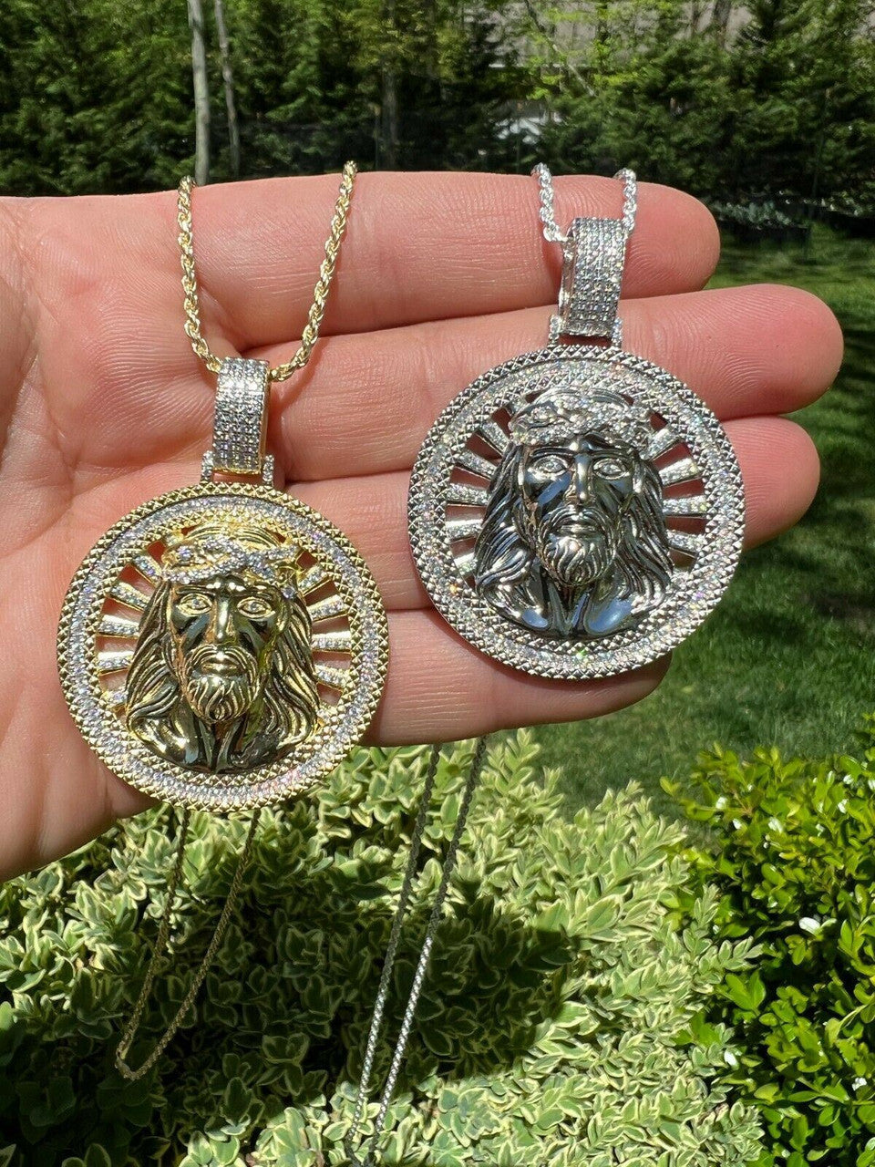 Moissanite Jesus Round Medallion Pendant Necklace Iced Hip Hop Pass Diamond Test
