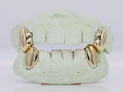 Gold Fangs Grillz