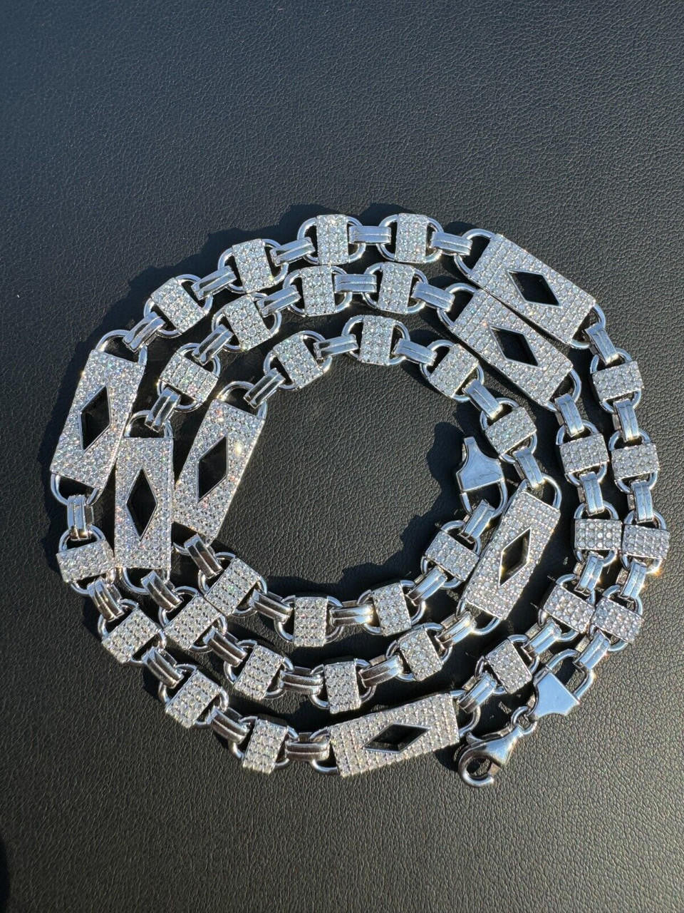 MOISSANITE Valentino Mariner Chain Necklace Iced Out - 925 Silver - 10mm - 16-28"