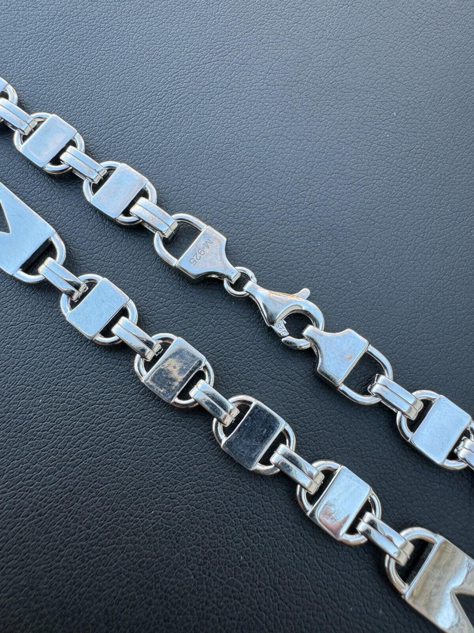 MOISSANITE Valentino Mariner Chain Necklace Iced Out - 925 Silver - 10mm - 16-28"